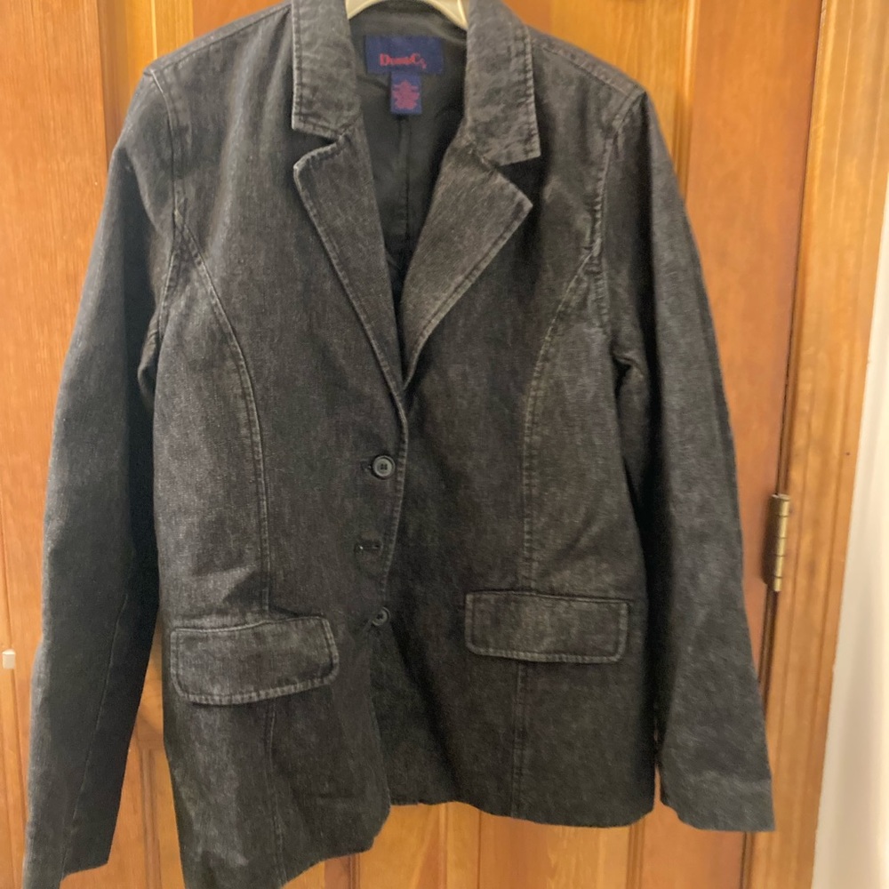 Jacket size large denim and co